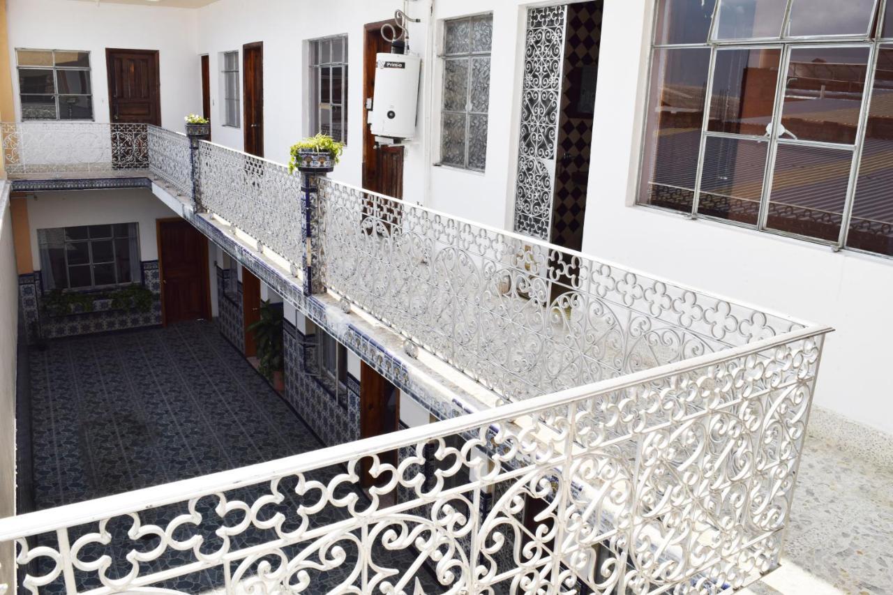 Bed and Breakfast Casa Del Centro Морелия Экстерьер фото