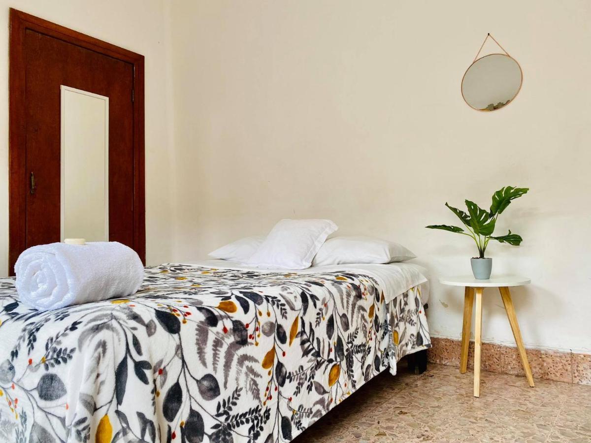 Bed and Breakfast Casa Del Centro Морелия Экстерьер фото